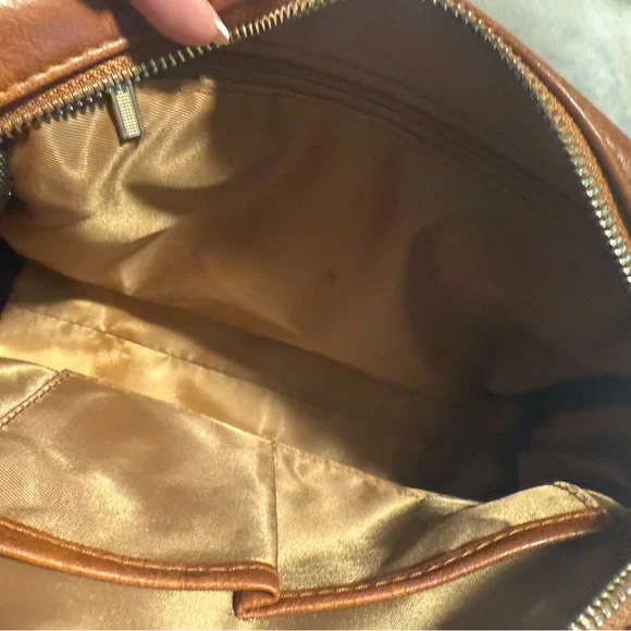 Lululemon Leather Crossbody bag with patterned strap - Picture 5 of 5